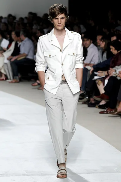 Look 6